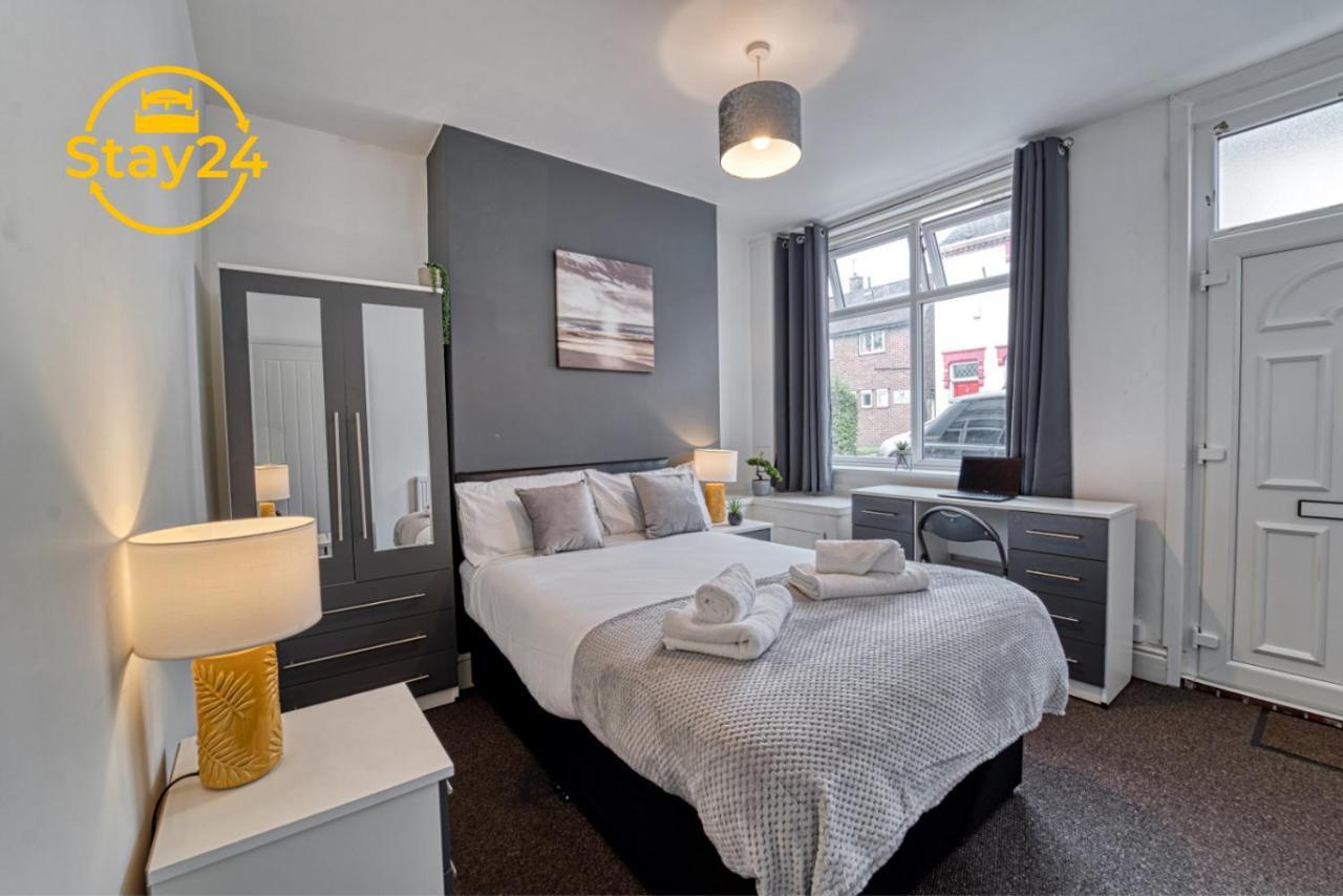 Cosy Carlton Villa Stoke-on-Trent Bagian luar foto